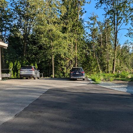 Entire Forest Home Near Nature & Amenities Surrey Exterior foto